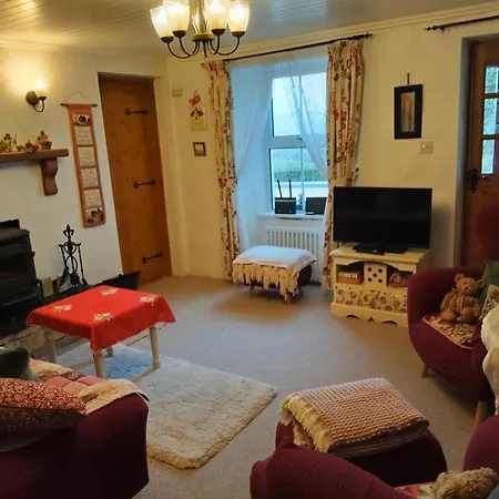 Carnowen بيت للعطل Ringsend